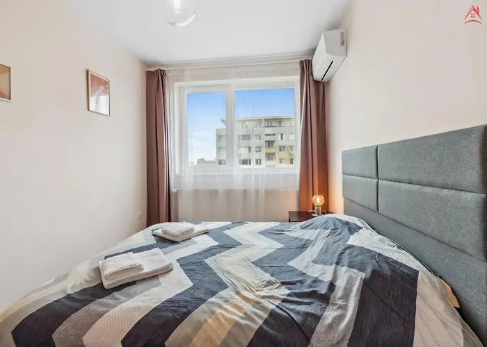 Toto'S Guest House Bucureşti